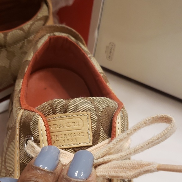 Coach shoes - Picture 6 of 8